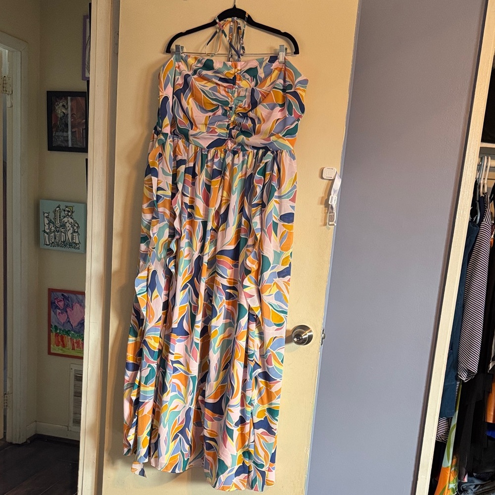Eloquii Multicolor Leaf-Print Halter Maxi Dress in Pink & Blue